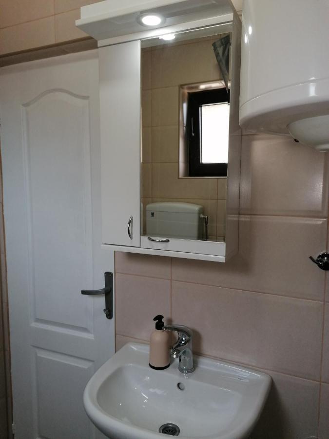 Apartman Andrijana 1 Soko Banja Exterior foto